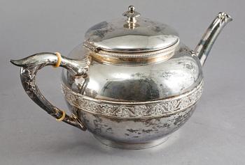 TE-/KAFFESERVIS, 4 delar, silver, Anders Gustaf Millberg, Stockholm 1900 och KGMG AB, Uppsala, 1913. Vikt 1409 g.