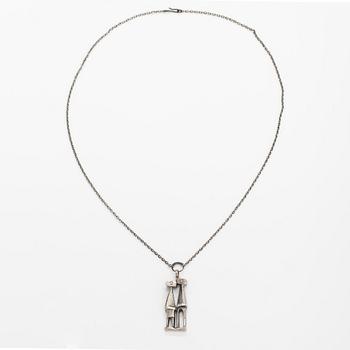 Jorma Laine, A sterling silver necklace "Old friends". Turun Hopea, Turku.