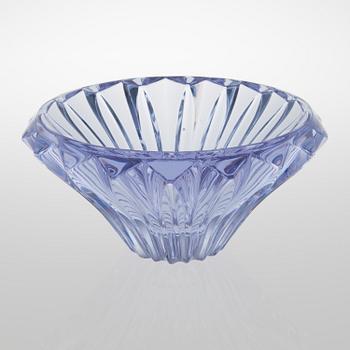 A Terälehdet (Petals) glass bowl signed Aimo Okkolin Riihimäen lasi Oy.