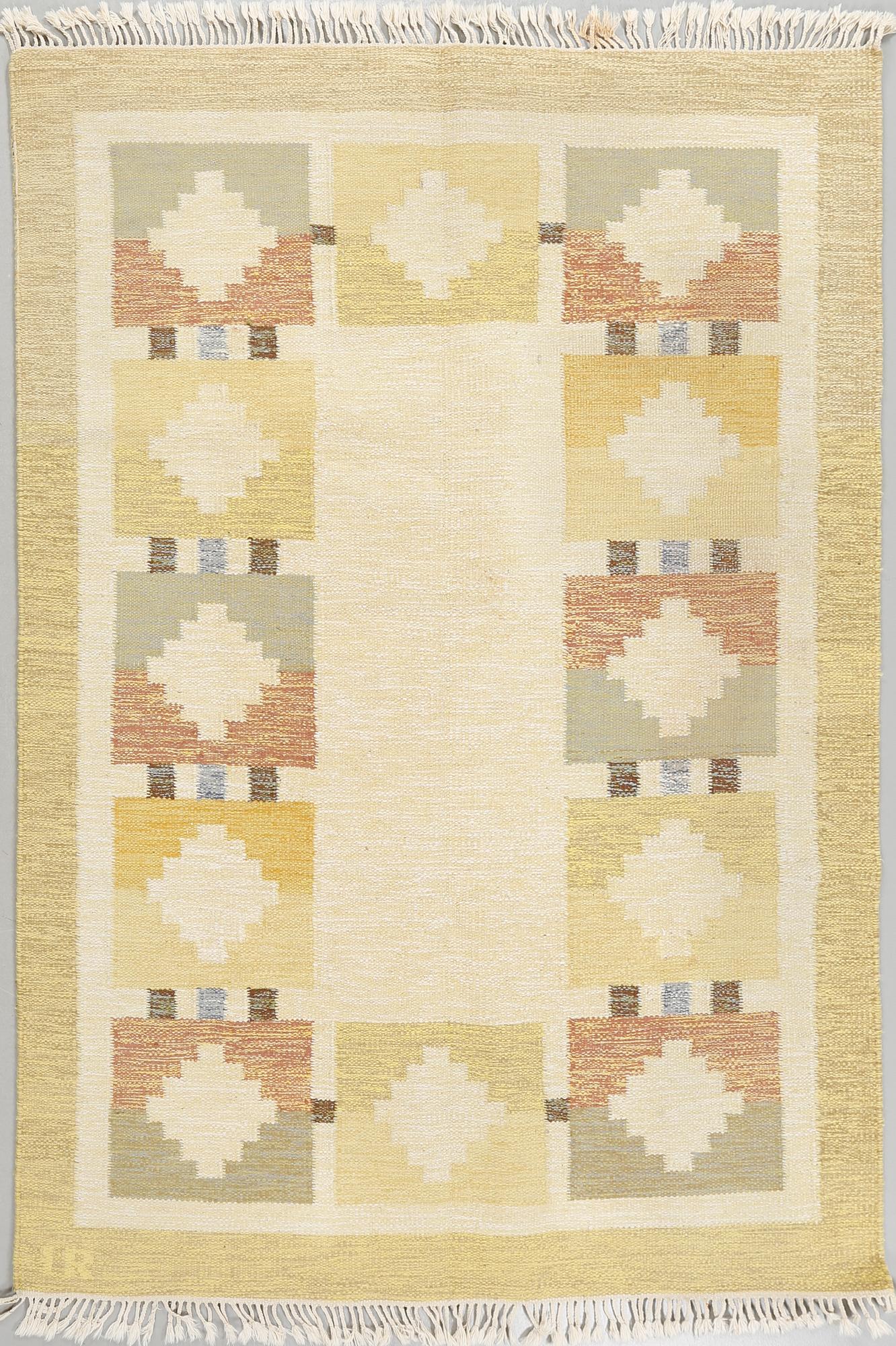 A flat weave by Ida Rydelius, signed IR, second half of the 20th century, 235 x 169 cm.