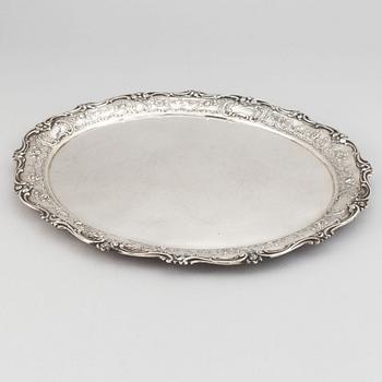 A german rococo-style silver coffee- and tea set, Weinranck & Schmidt, Hanau, circa 1900.