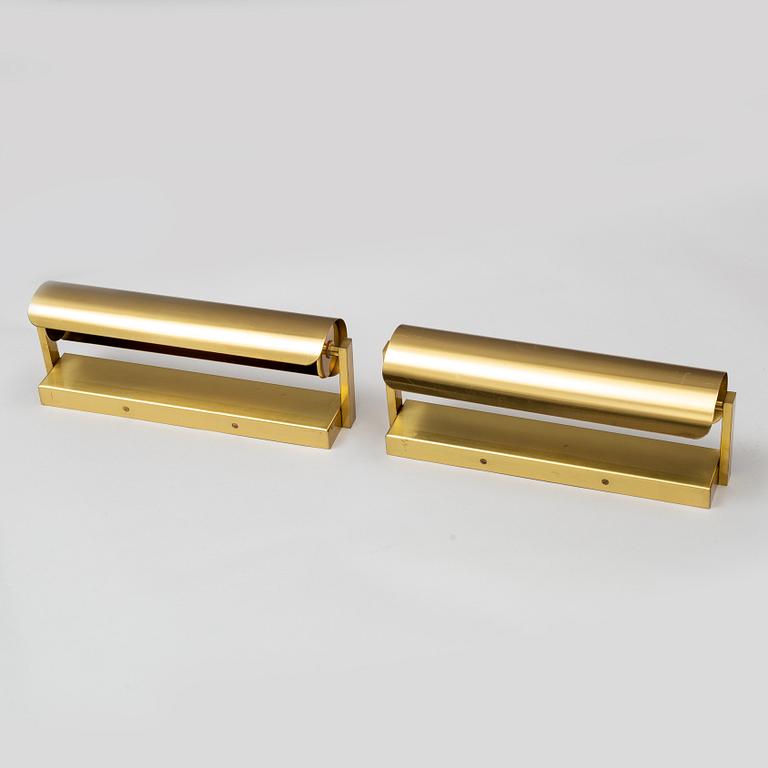 NORDISKA KOMPANIET, a pair of brass wall lights, second half of the 20th Century.