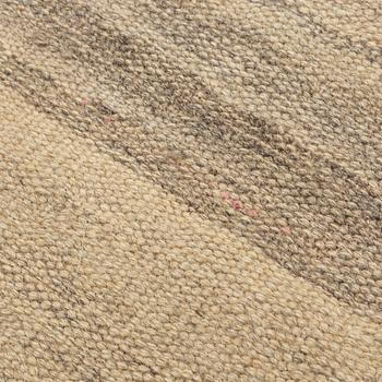 A persian kilim, ca 300 x 200 cm.