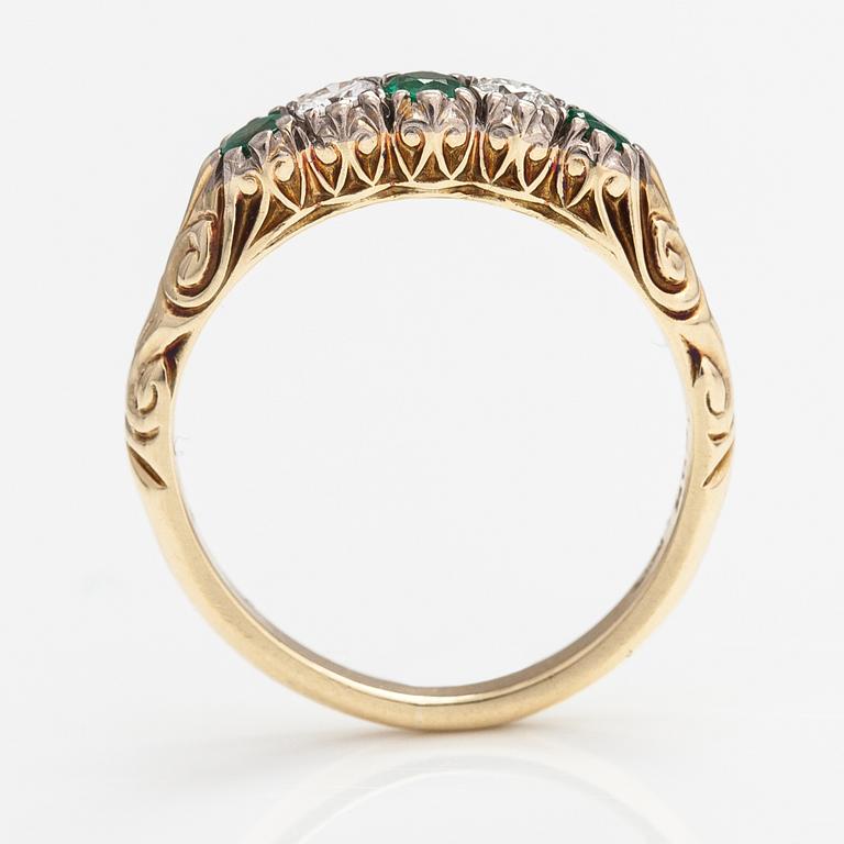 Sormus, 14K kultaa, timantteja n. 0.20 ct yht ja smaragdeja.