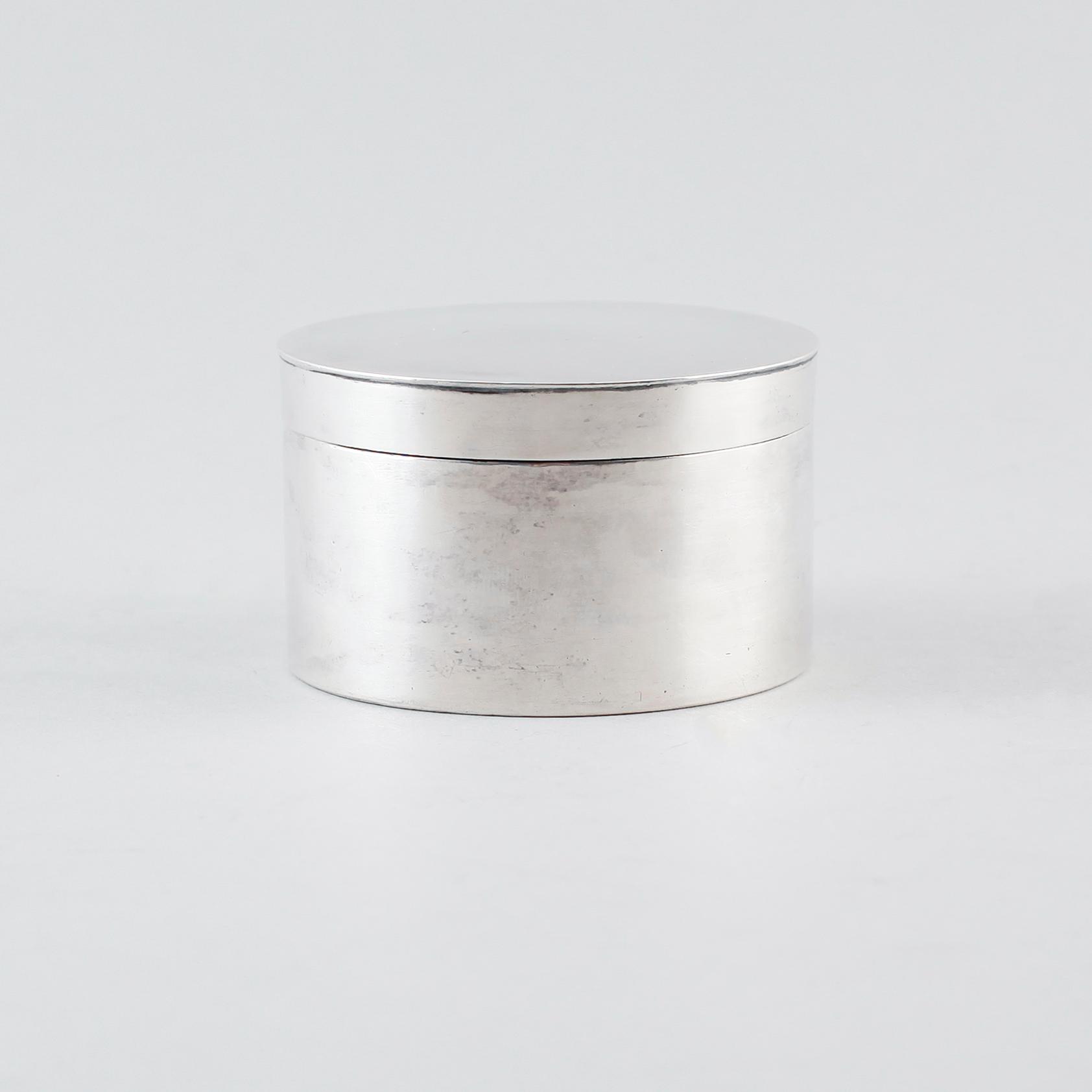 DOSA, silver, C P Öberg, Sundsvall 1814. Vikt ca 127 gram.