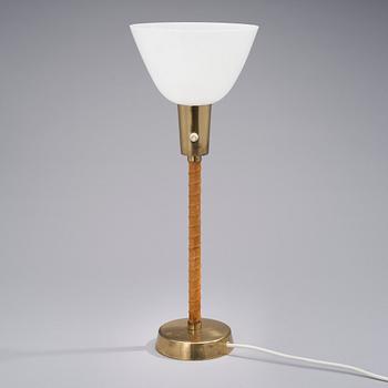 LISA JOHANSSON-PAPE, A TABLE LAMP. Senator. Manufactured by Orno, 1950s.