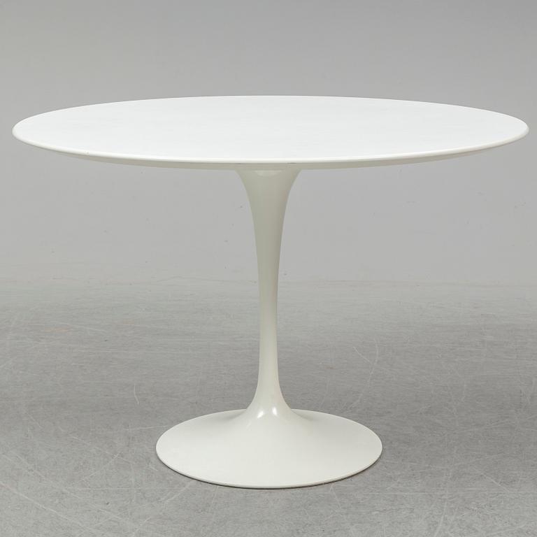 EERO SAARINEN,  Tulip table, Knoll.