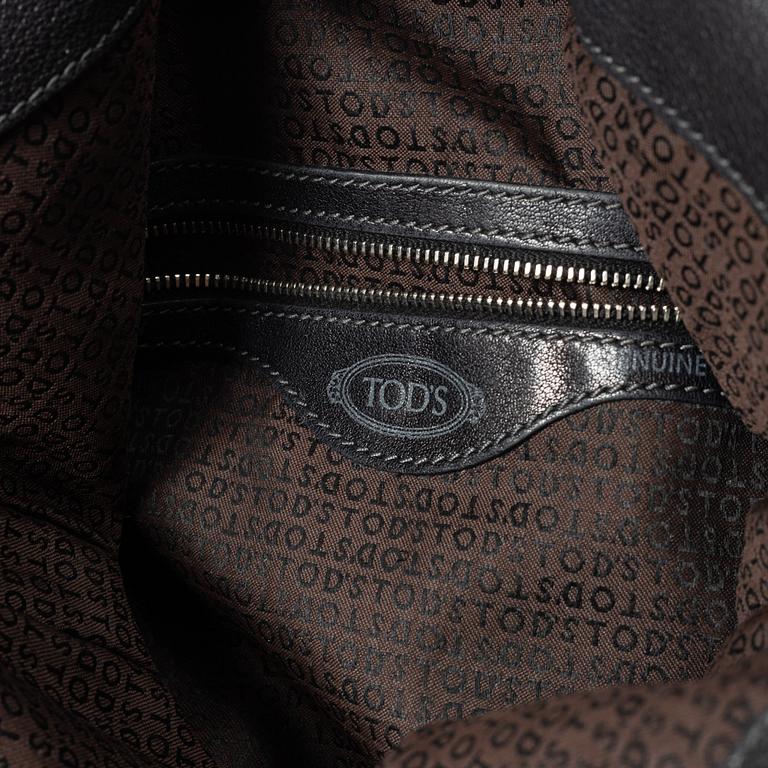 Tod's bag.