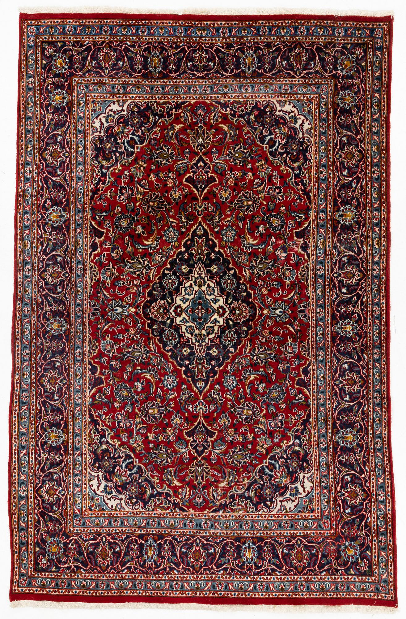 An Ardekan carpet, ca 300 x 190 cm.