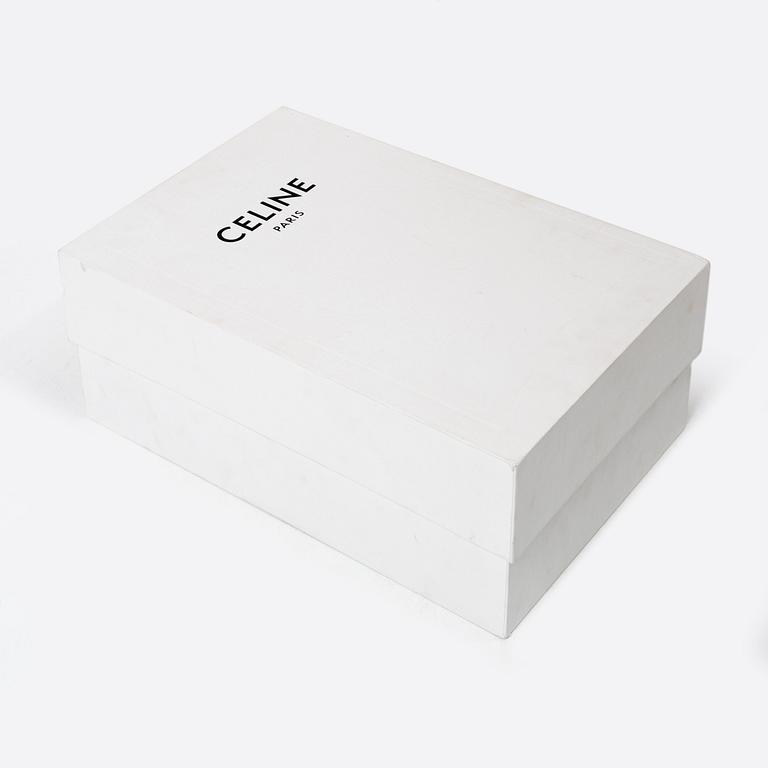 Céline, 'Triomphe' bag.