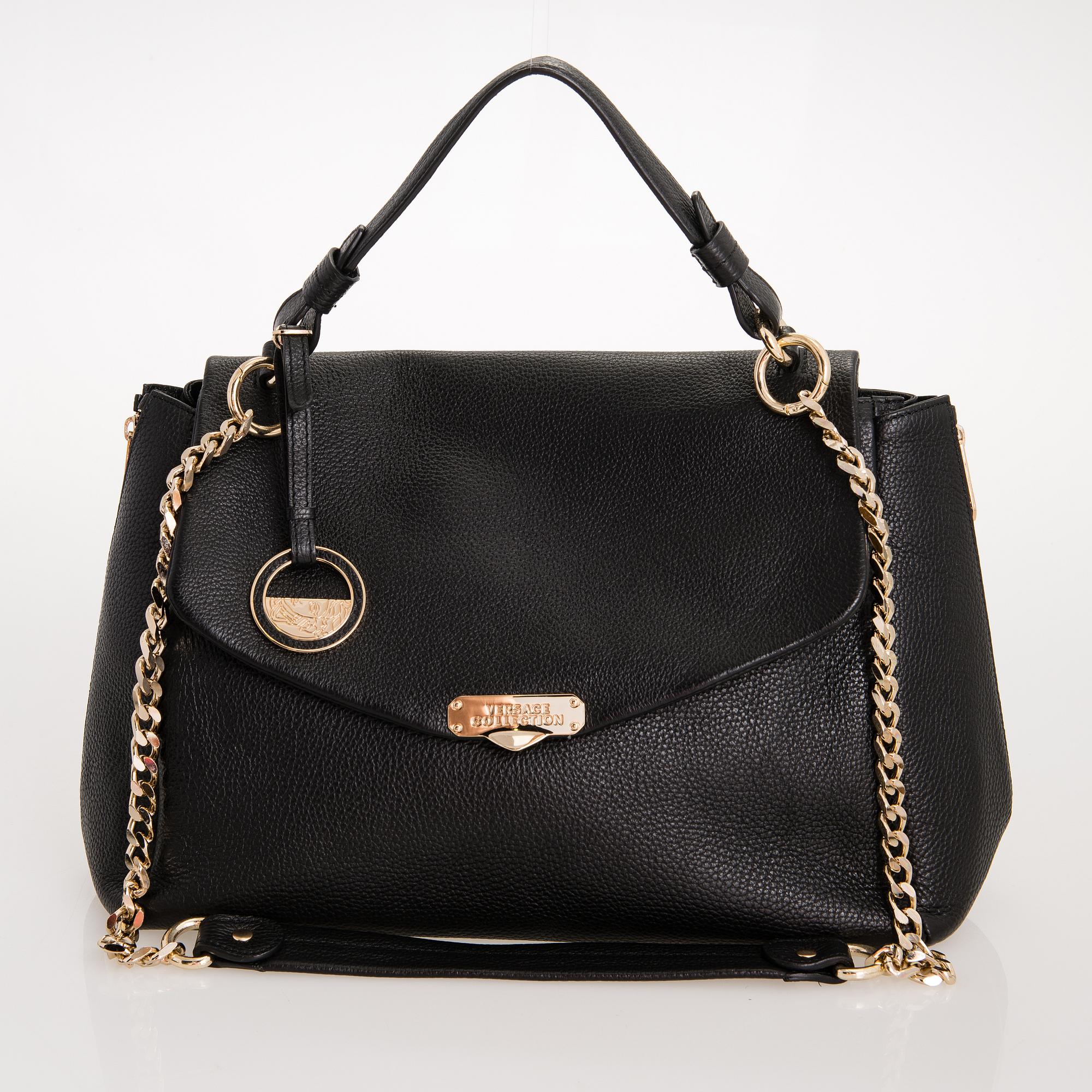 VERSACE A black leather satchel. Bukowskis