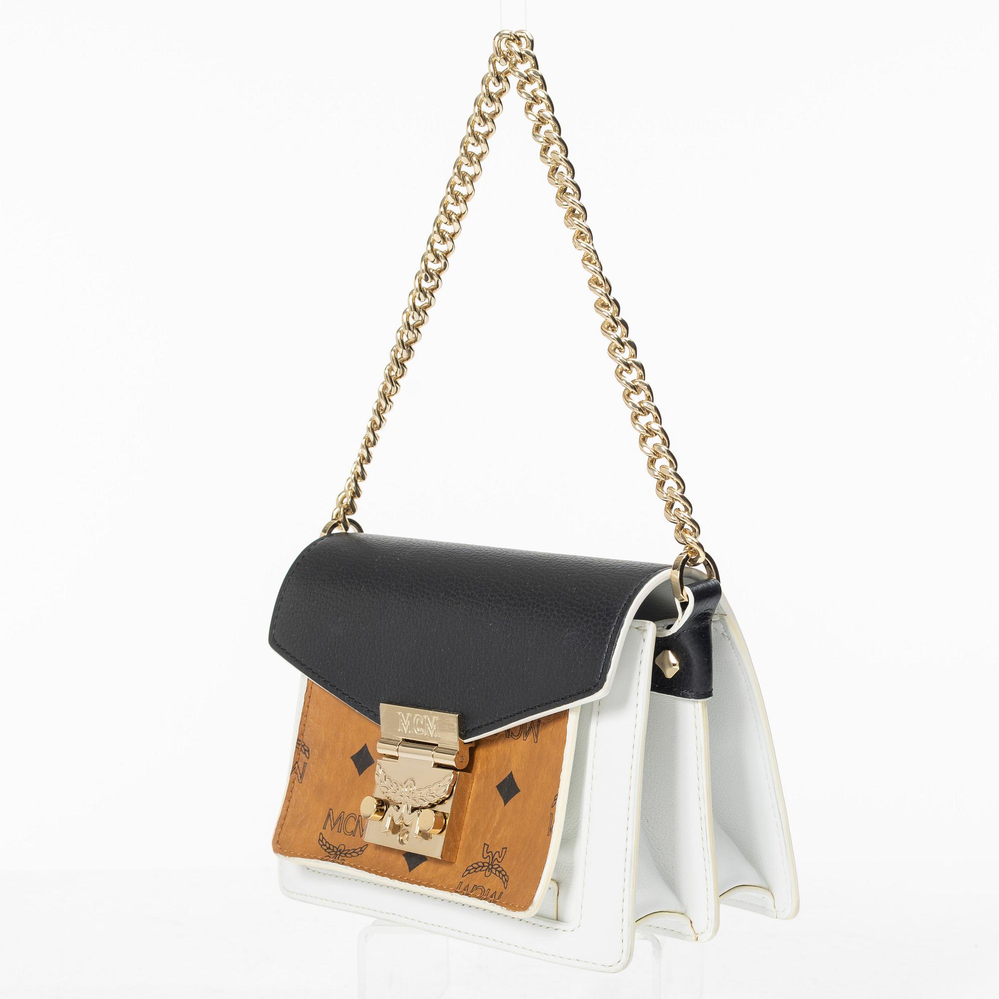 MCM, bag.