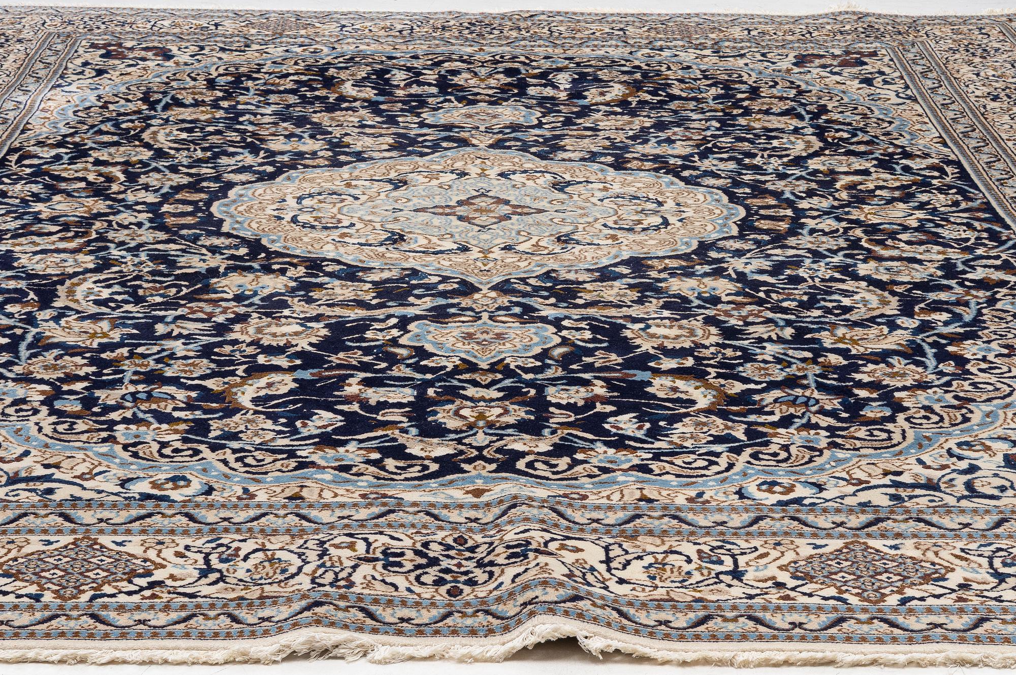 Carpet, Keshan, approx. 395 x 295 cm.