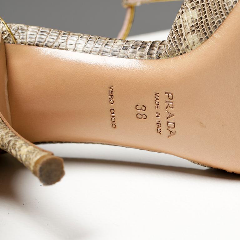 PUMPS, Prada, storlek 38.