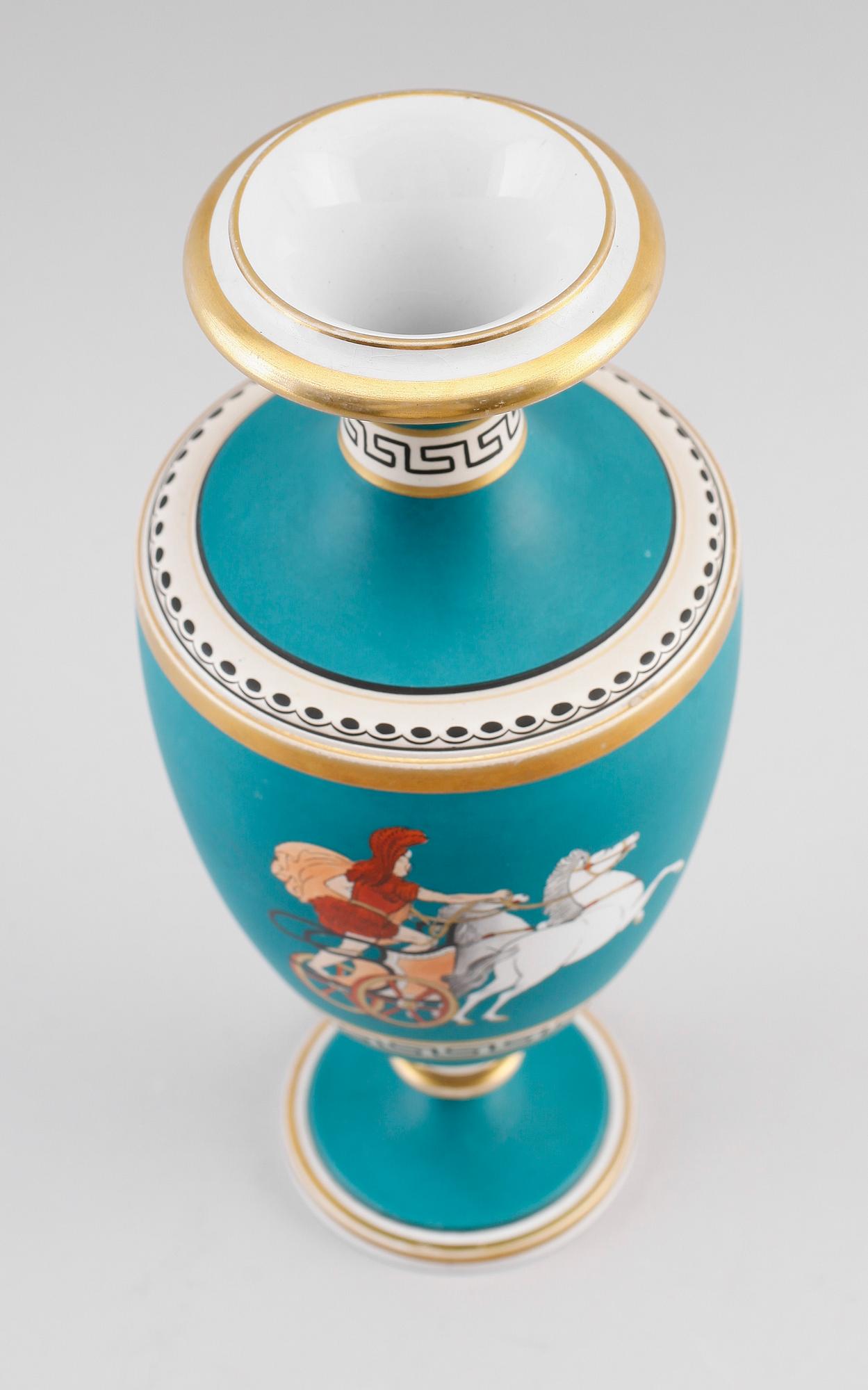 VAS, porslin, 1900-talets första hälft.