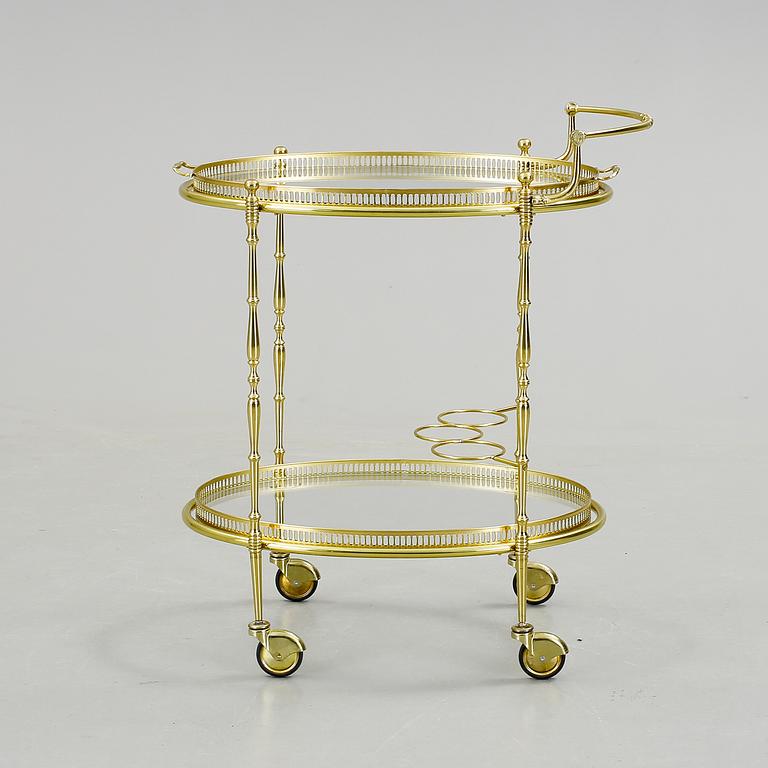 SERVERINGSVAGN, 1900-talets andra hälft.