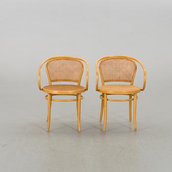 A PAIR OF BENTWOOD ARMCHAIRS SECOND HALF OF 20TH CENTURY.