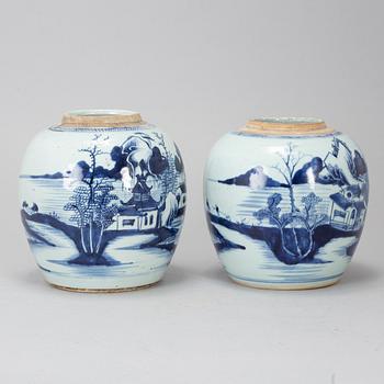 Two blue and white jars, Qing dynasty, 19th century.