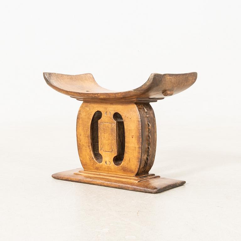 Chair, Ashanti, Ghana, mid-1900s.
