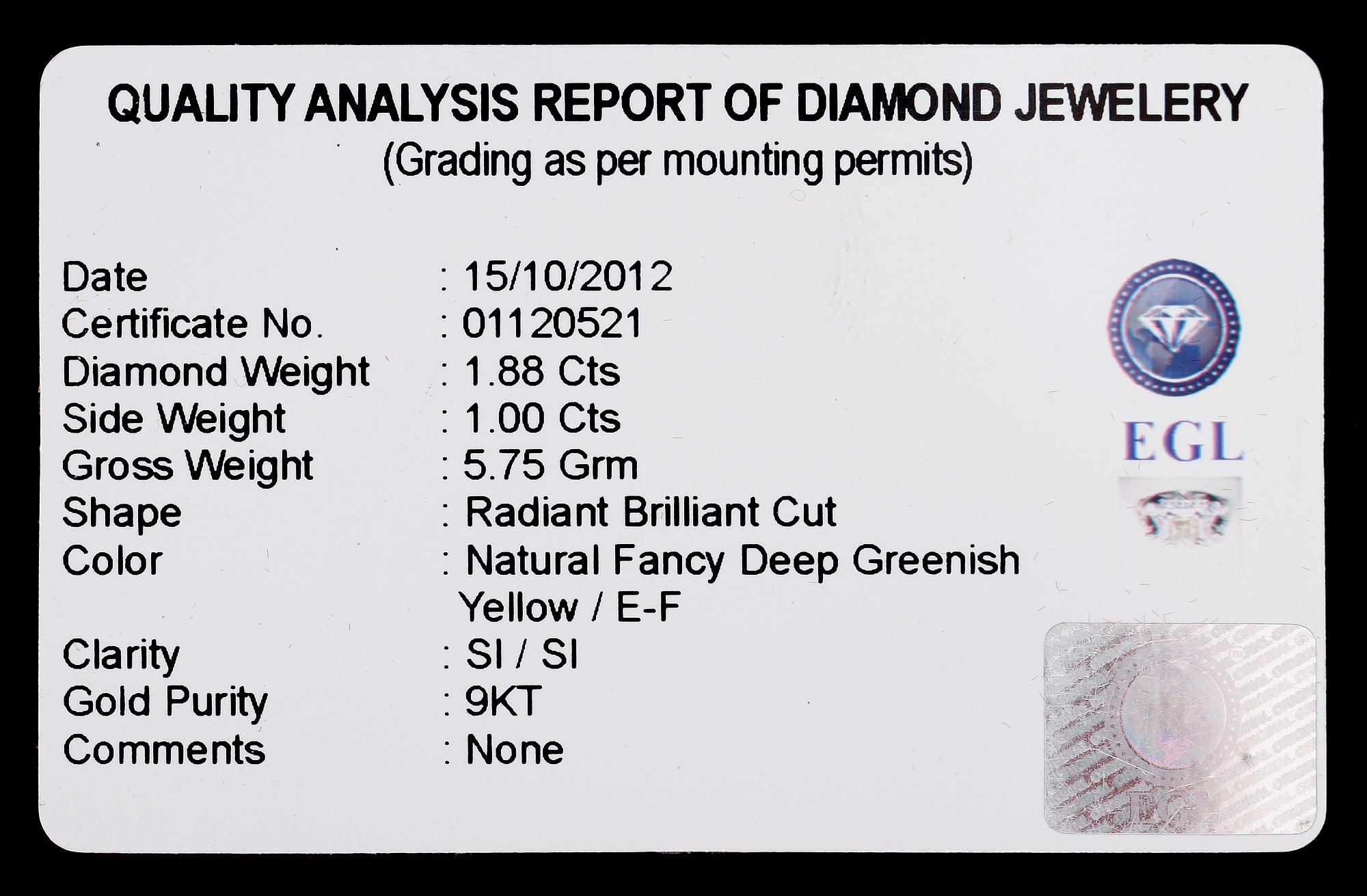 RING, 9 k guld, diamant ca 1.88 ct, briljantslipade diamanter tot ca 1.00 ct.