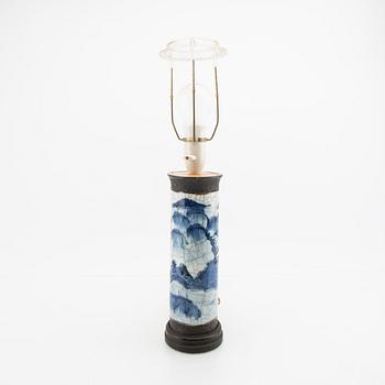 Bordslampa Kina omkring 1900.