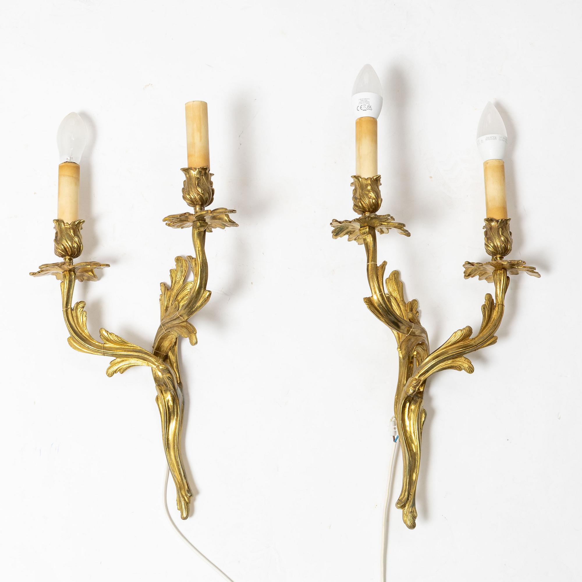 A pair of wall lights, Louis XV style, early 20th Century.