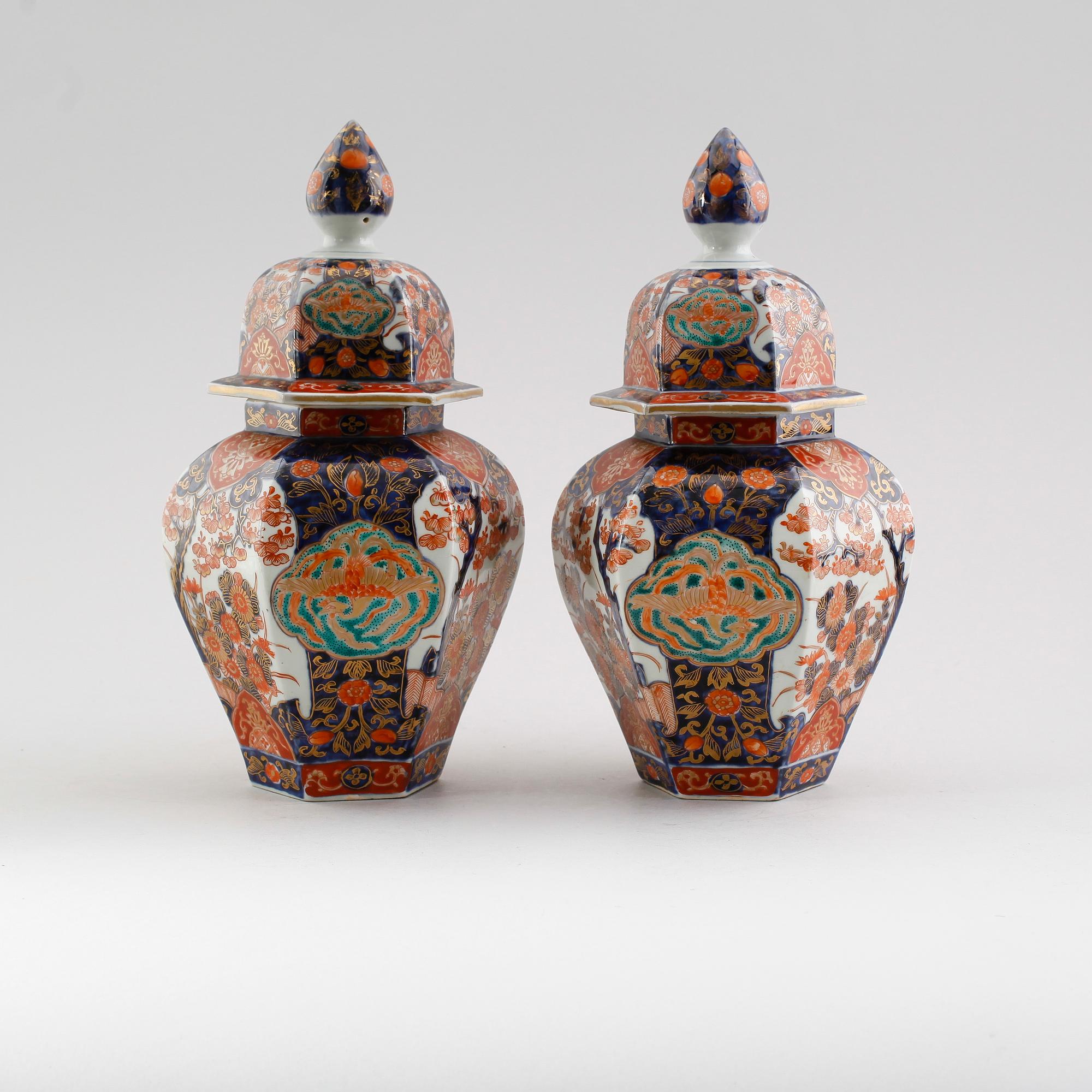 LOCKURNOR, 1 par, porslin, Japan, Imari, 1800-/1900-tal.
