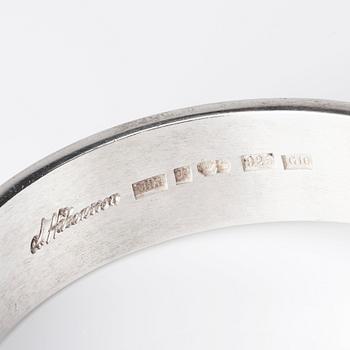 Lars Håkansson, a silver bangle. Lund Sweden 1981.