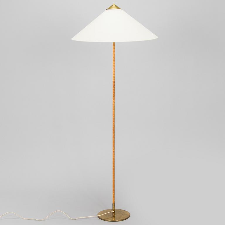 Paavo Tynell, A mid-20th Century floor lamp model 9602 for Taito, Finland.