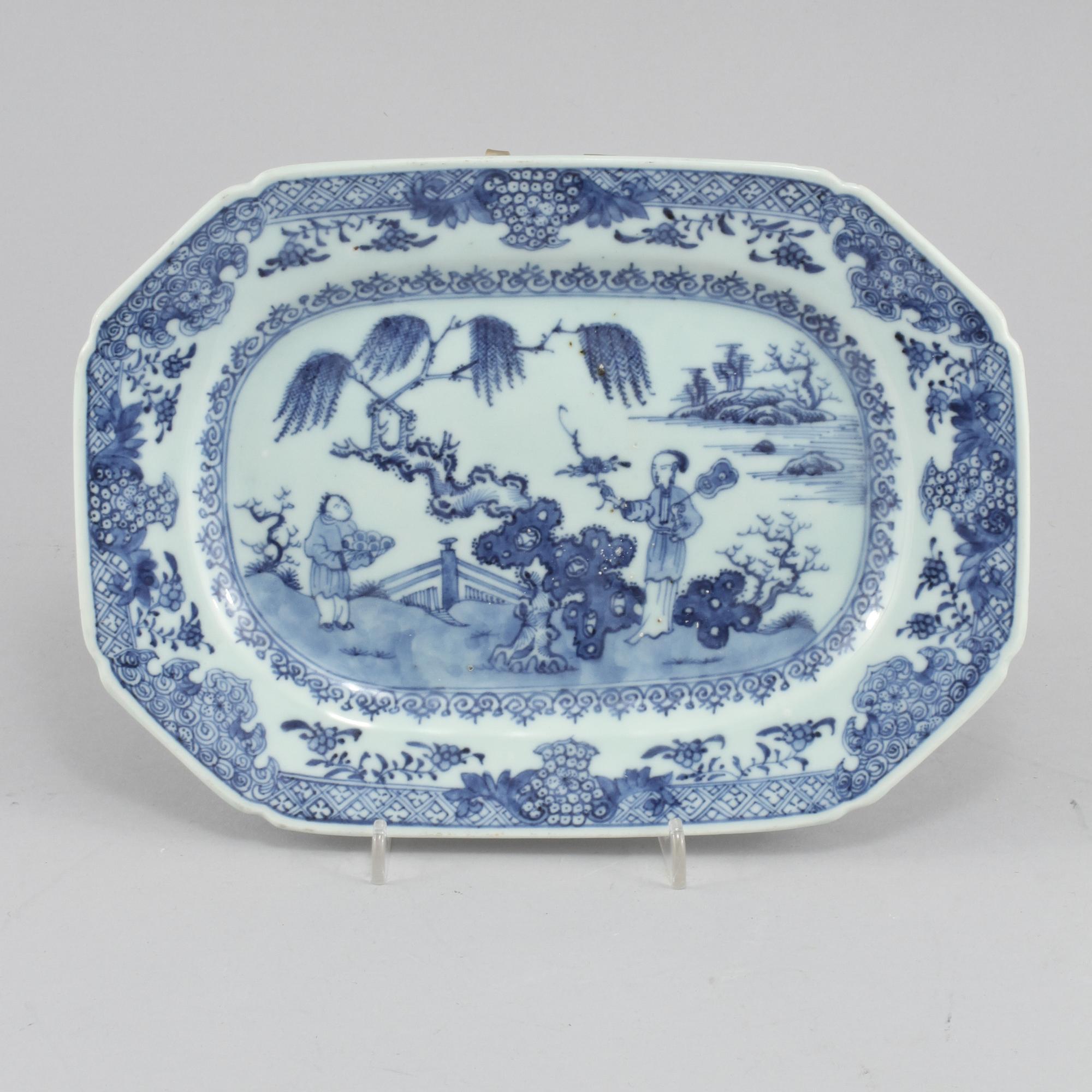STEKFAT, porslin, Kina, Qianlong (1736-1795).