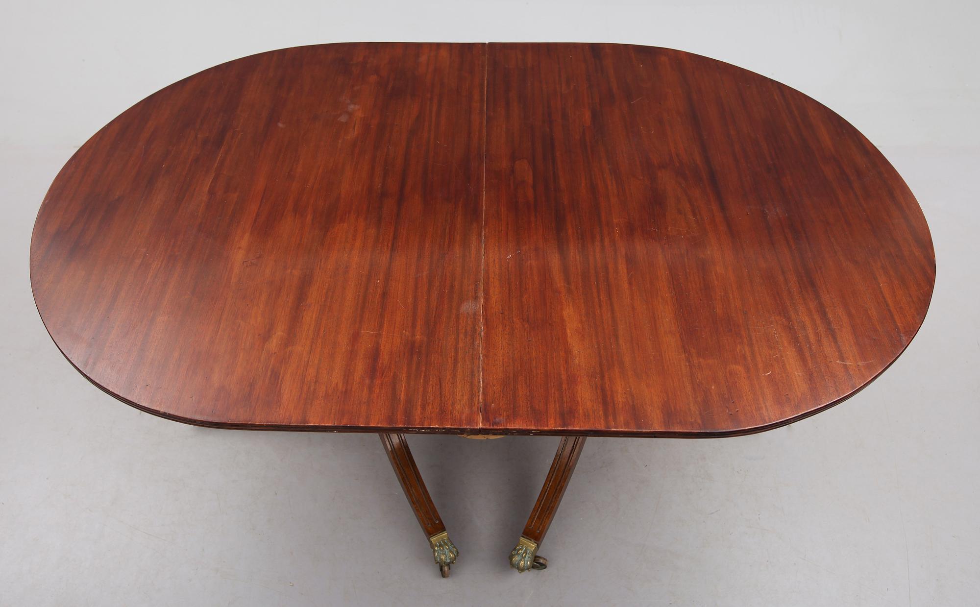 MATBORD, England, 1900-talets andra hälft.