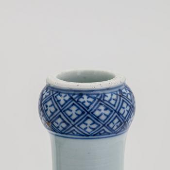 Three Qing Dynasty porcelain bottles, 18th and 19th century.