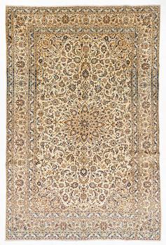 Carpet, oriental, Keshan, 363 x 232 cm.
