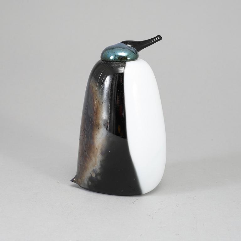 OIVA TOIKKA, a glass bird, large Pinquin Penguin, signed O. Toikka Nuutajärvi.