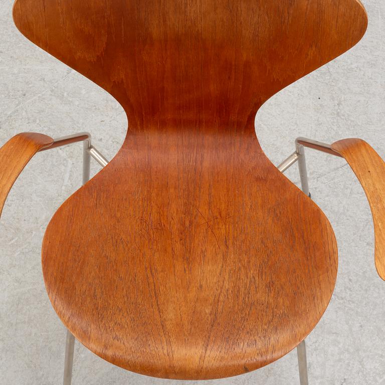 Arne Jacobsen, a 'Series 7' armchair, Fritz Hansen, Denmark, 1950's/60's.