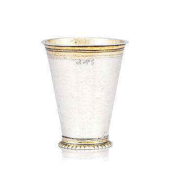 183. A Swedish early 18th Century parcel-gilt silver beaker, marks of Erik Bengtsson Starin, Stockholm 1709.