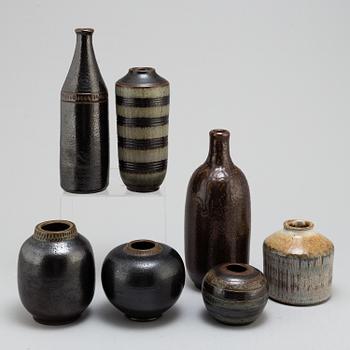 Seven 'Wallåkra' stoneware vases.