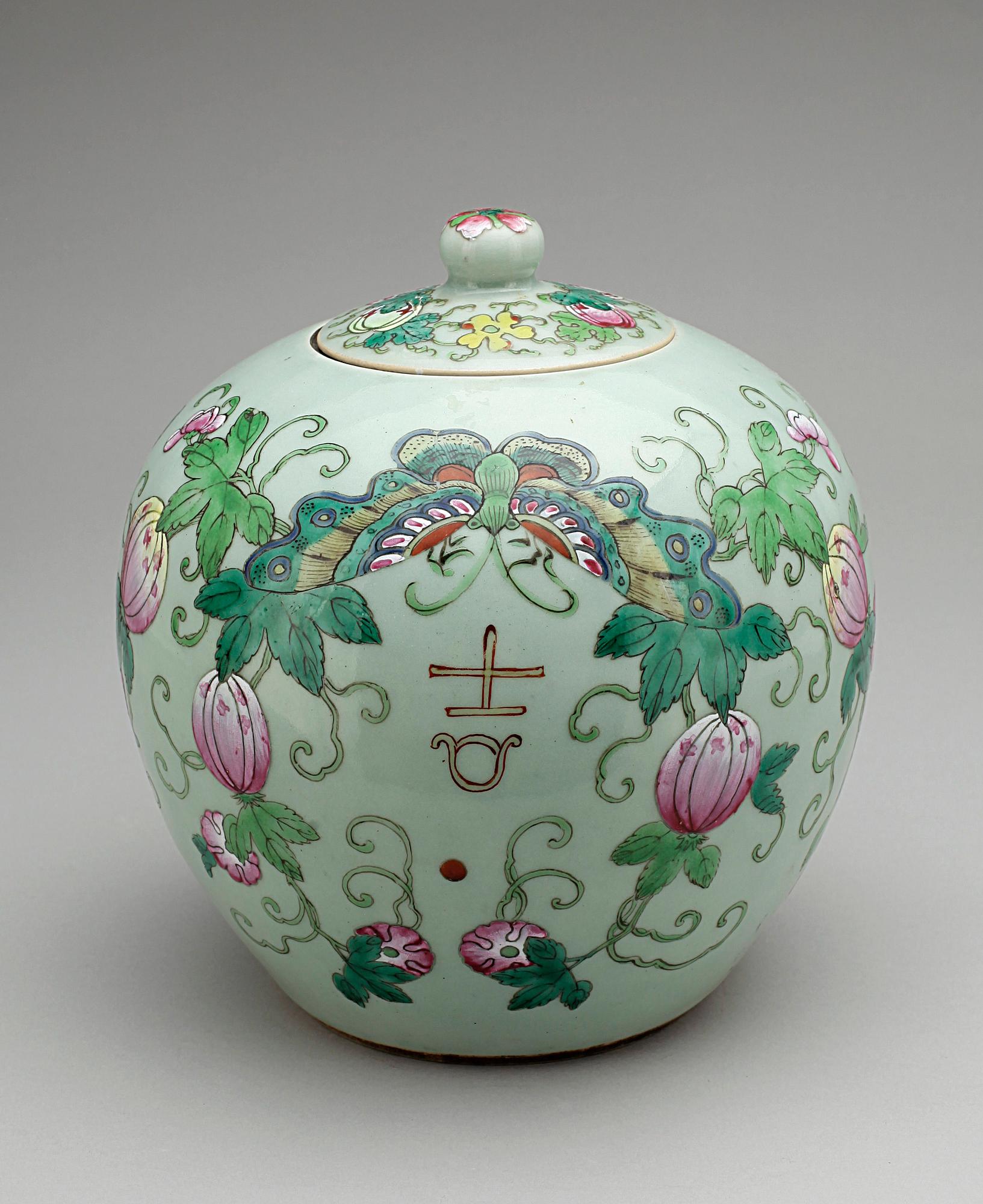 LOCKURNA, porslin, Kina, 1800-tal.