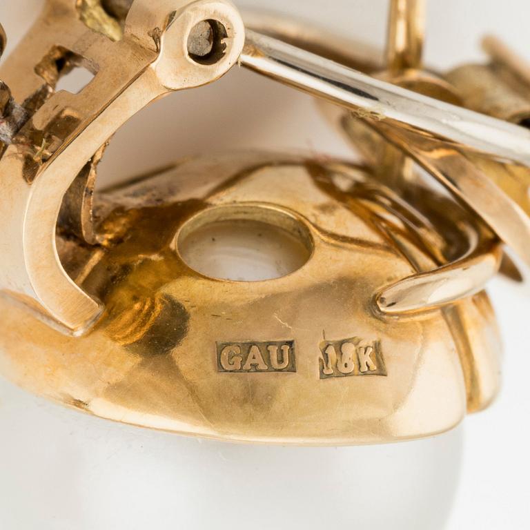 Gaudy ett par örhängen 18K guld med odlade Söderhavs- och Tahitipärlor.