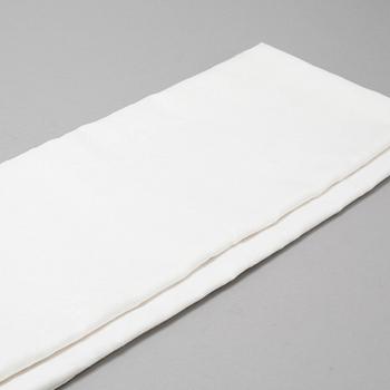 A table cloth and a porcelain tableware set of 62 pcs, "Prinzess" by KPM, Germany, around mid 20th century.