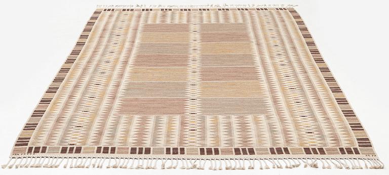 Barbro Nilsson, a carpet, 'Salerno grå', ('Kristianstad'), flat weave, ca 356 x 236 cm, signed AB MMF BN.