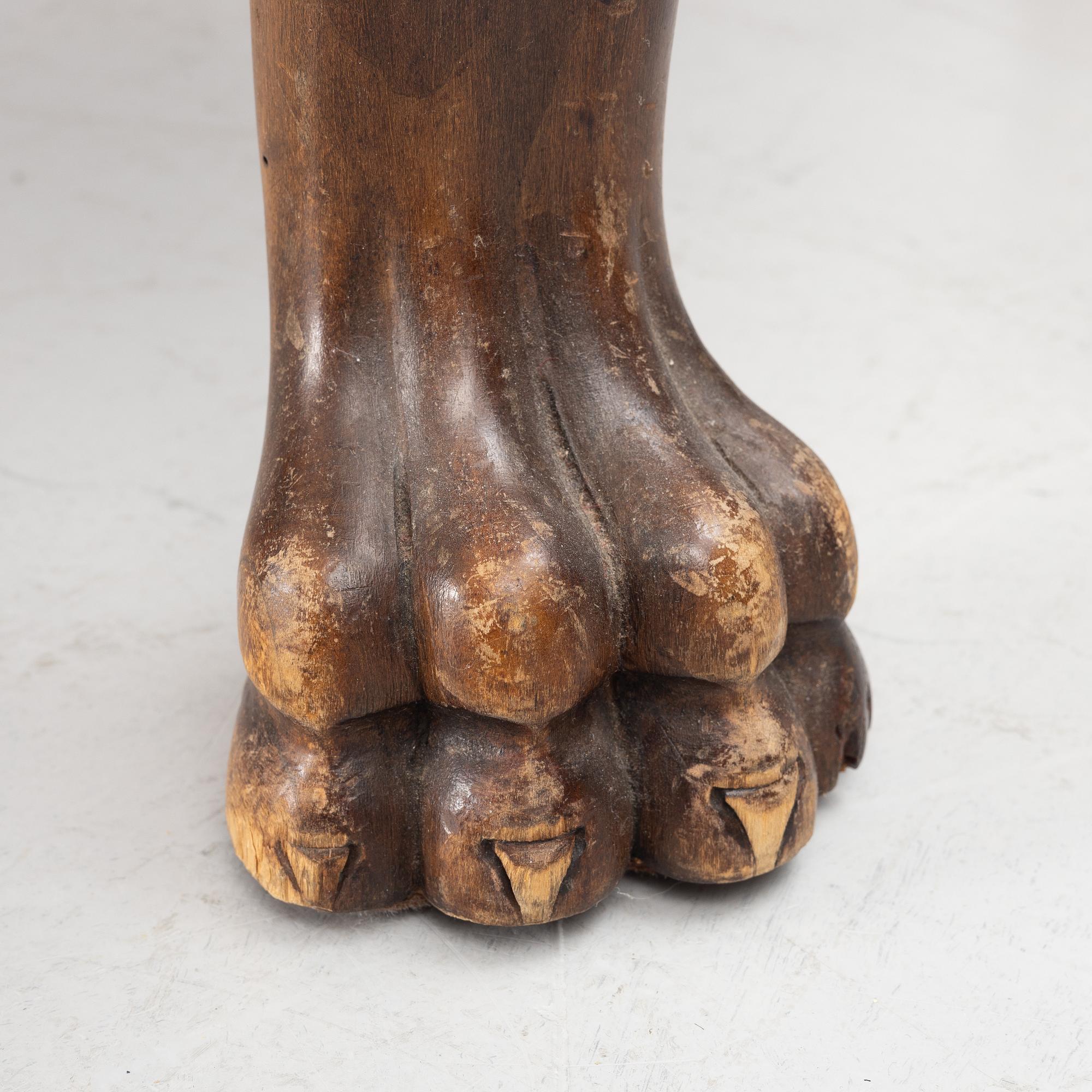 A Chippendale-style desk from Lysbeg & Hansén, Denmark, first half of the 20th century, around 1900.