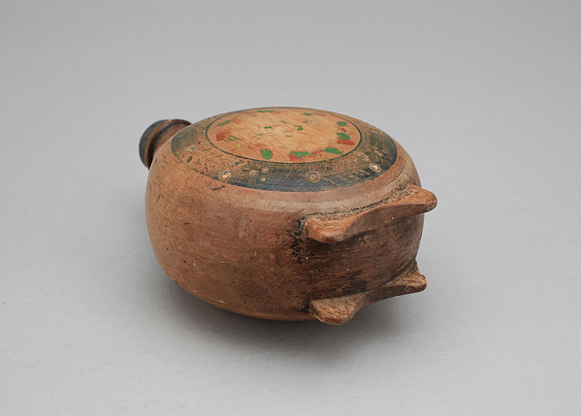 FLASKA, allmoge, trä, 1800-tal.