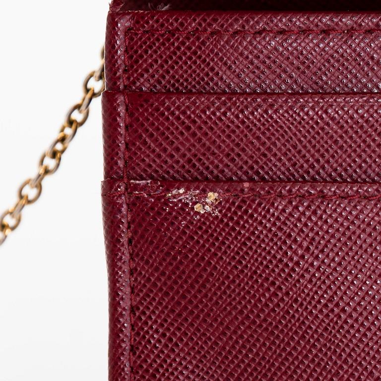 Prada, wallet.