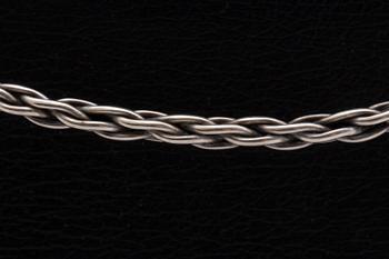 3 silvercollier, malakitkulor, pärlemor och rött stenämne, virad halsring Georg Jensen.