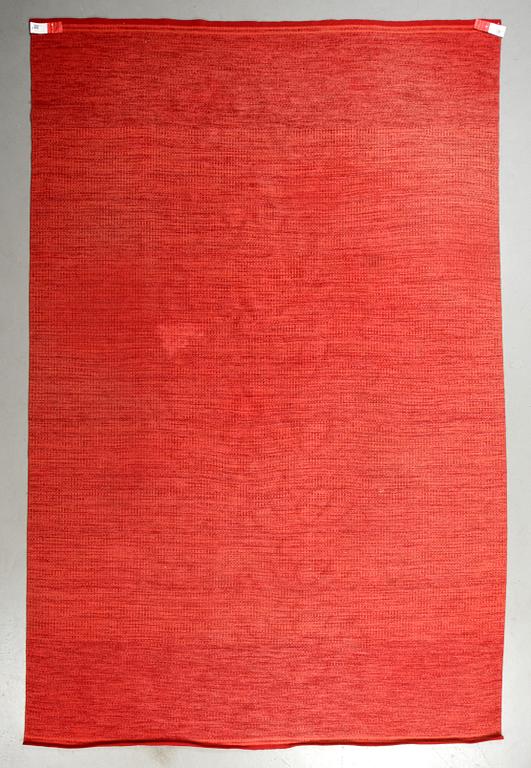 A carpet, flat weave, ca 353 x 230,5 cm, Sweden second half of the 20th century to around 2000.