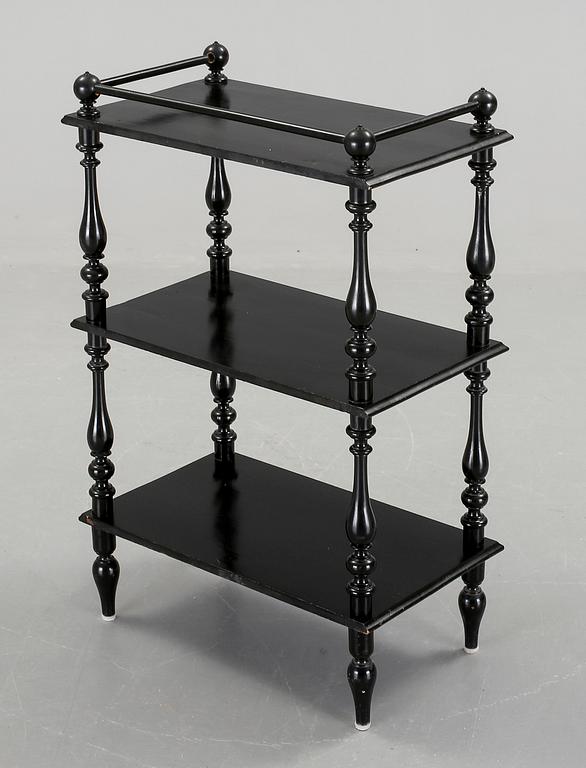 ETAGERE, nyrenässans, tidigt 1900-tal.