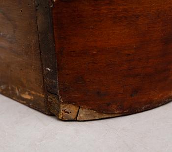 KOLONNSKÅP, 1800-talets mitt.