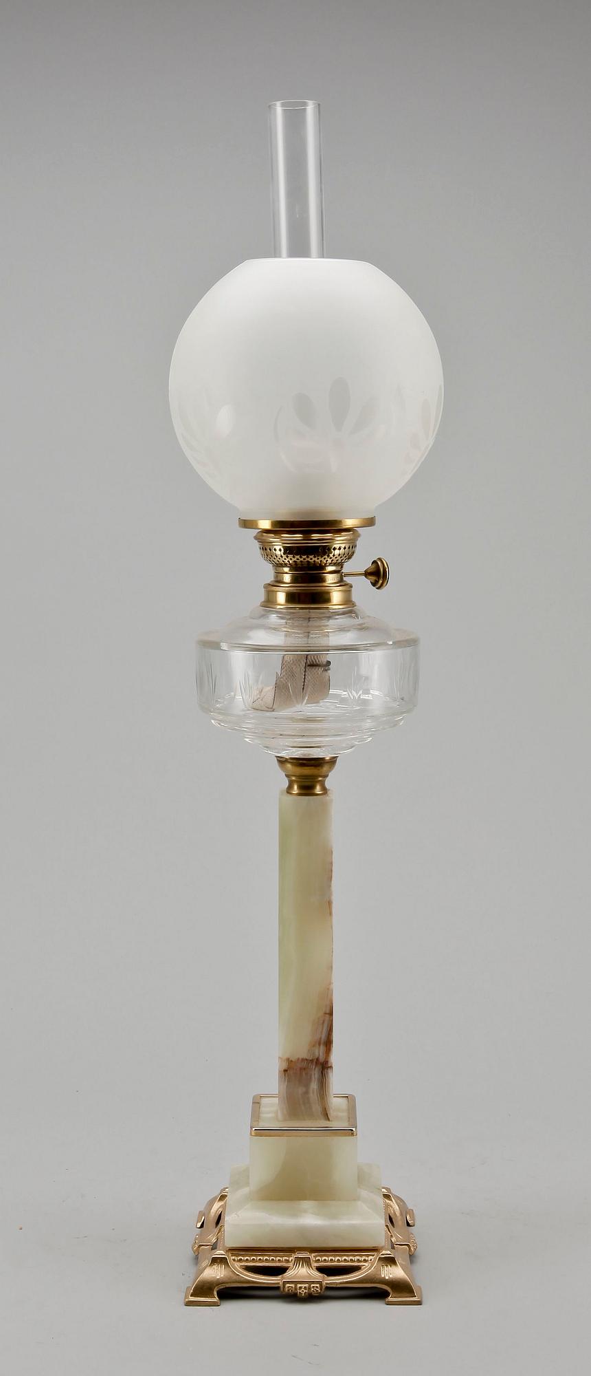 FOTOGENLAMPA, senjugend, 1900-talets början.