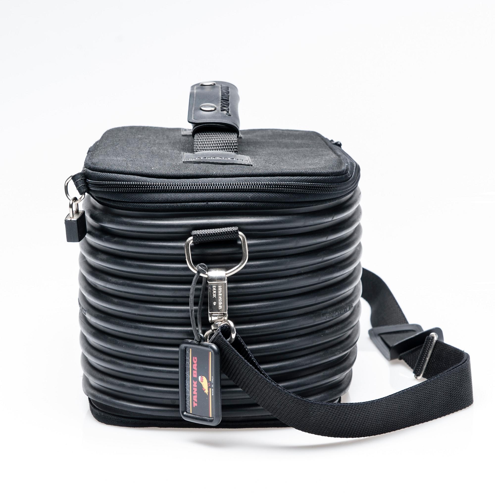 BEAUTYBOX, Mandarina Duck.